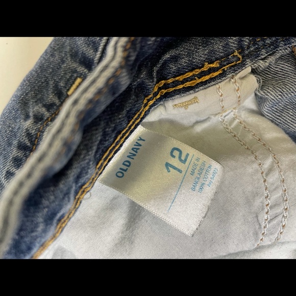 Old Navy Denim Jeans Shorts Size 12 - Picture 7 of 11